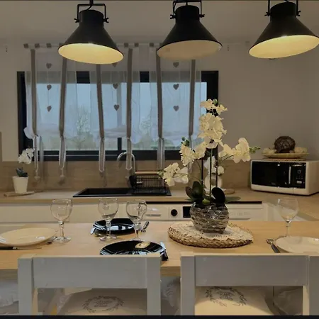 Dependance De Charme 别墅 Ruaudin