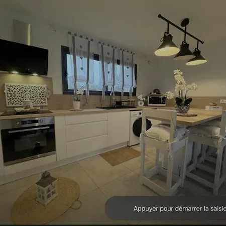 Dependance De Charme *