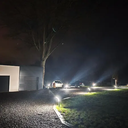 Dependance De Charme *